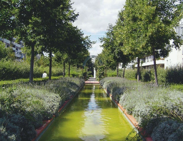 Иллюстрация к книге — Прекрасная Франция [i_058.jpg]