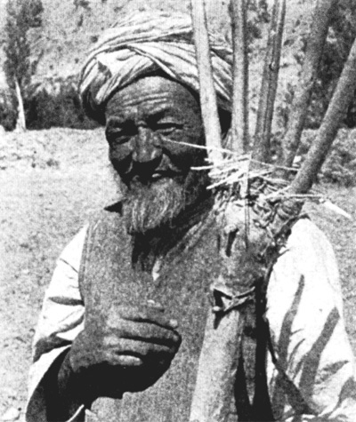 Иллюстрация к книге — По следам Марко Поло [i_010.jpg]