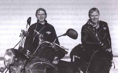 Иллюстрация к книге — На мотоциклах "Урал" вокруг света [_1.jpg]