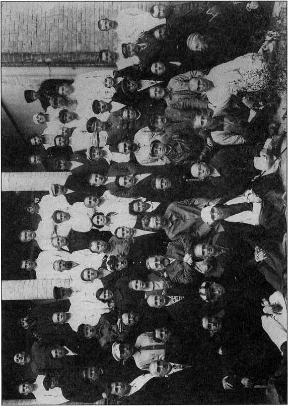 Иллюстрация к книге — Троцкий и заговор в Красной Ставке [i_024.jpg]