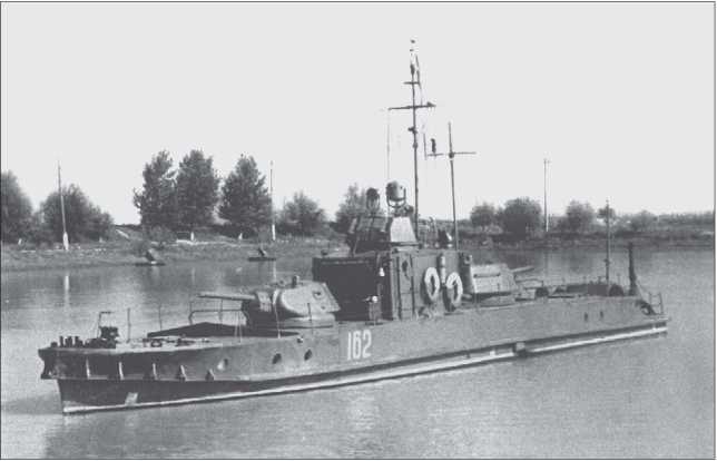 Иллюстрация к книге — Бронекатера Сталина. "Речные танки" Великой Отечественной [i_052.jpg]