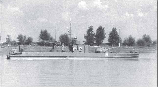 Иллюстрация к книге — Бронекатера Сталина. "Речные танки" Великой Отечественной [i_076.jpg]