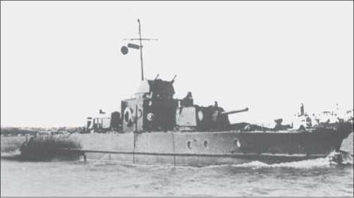 Иллюстрация к книге — Бронекатера Сталина. "Речные танки" Великой Отечественной [i_079.jpg]