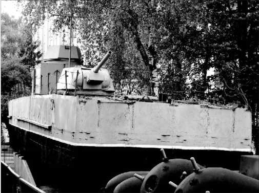 Иллюстрация к книге — Бронекатера Сталина. "Речные танки" Великой Отечественной [i_084.jpg]