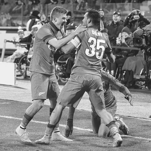 Иллюстрация к книге — Зенит. Новейшая история. 2.0 [i_169.jpg]