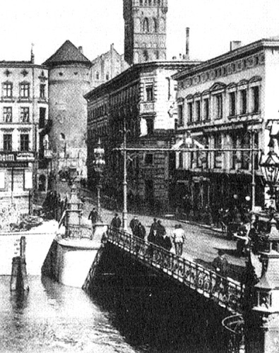 Иллюстрация к книге — Страна аистов. Саги, сказки и хроники Пруссии [i_120.jpg]