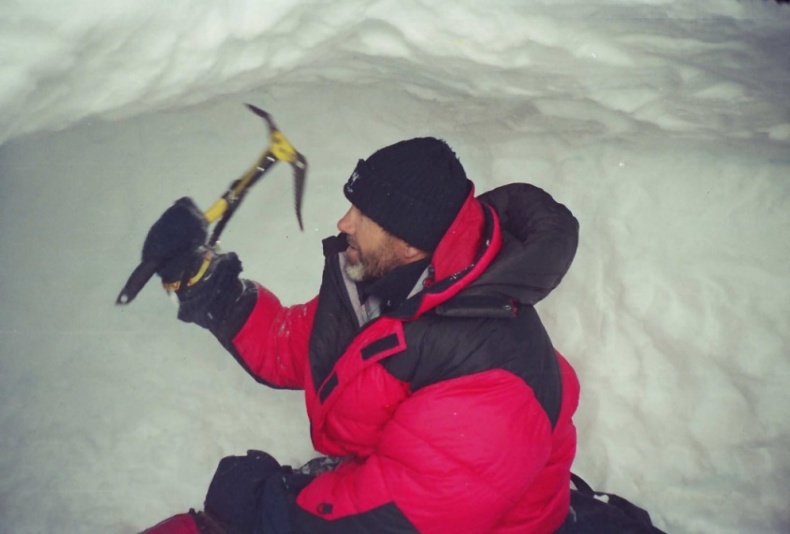 Иллюстрация к книге — Восхождение на Мак-Кинли [_2.jpg]