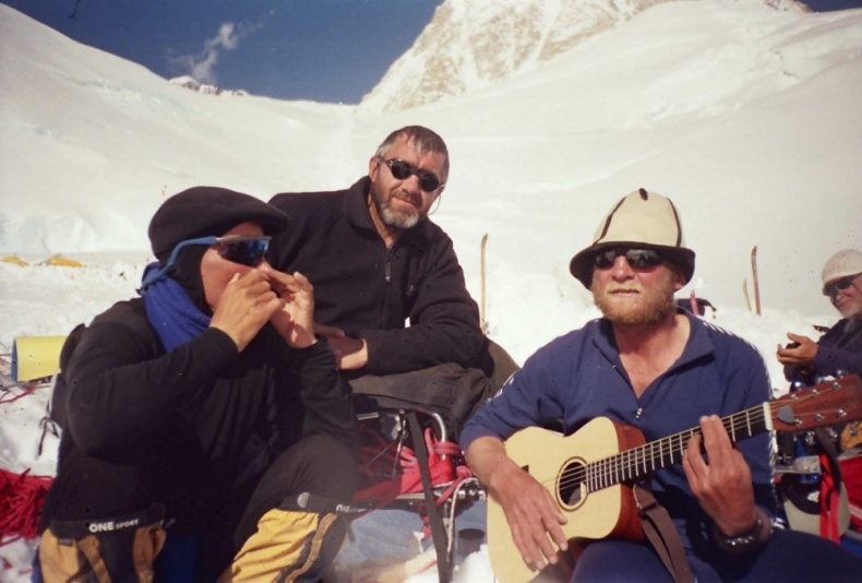 Иллюстрация к книге — Восхождение на Мак-Кинли [_7.jpg]