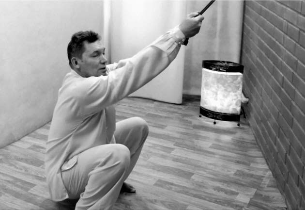 Иллюстрация к книге — Секреты восточной медицины. Чудо исцеления своими руками [i_007.jpg]