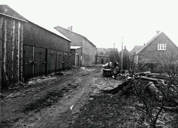 Иллюстрация к книге — Что не убило компанию LEGO, а сделало ее сильнее [_06.jpg]