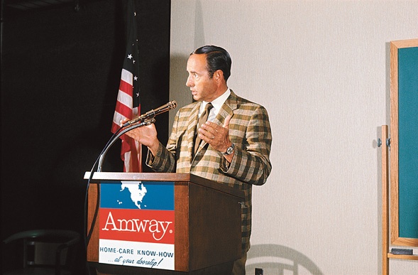 Иллюстрация к книге — Просто Рич: уроки жизни от одного из основателей Amway [i_011.jpg]