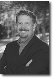 Иллюстрация к книге — Искусство сериала. Как стать успешным автором на TV [i_001.jpg]