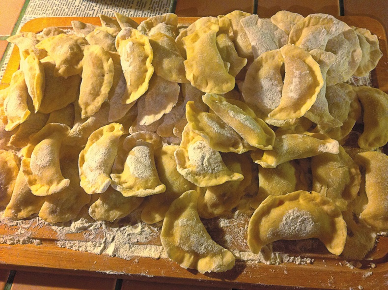 Иллюстрация к книге — (Не)Кулинарная книга. Писательская кухня на Бородинском поле [i_005.jpg]