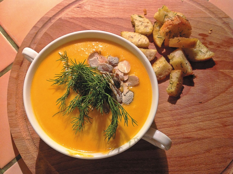 Иллюстрация к книге — (Не)Кулинарная книга. Писательская кухня на Бородинском поле [i_025.jpg]