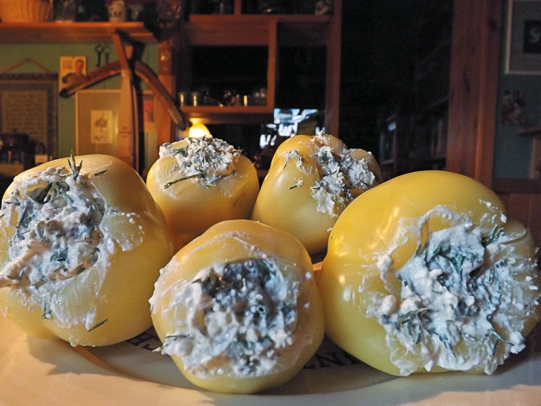 Иллюстрация к книге — (Не)Кулинарная книга. Писательская кухня на Бородинском поле [i_028.jpg]