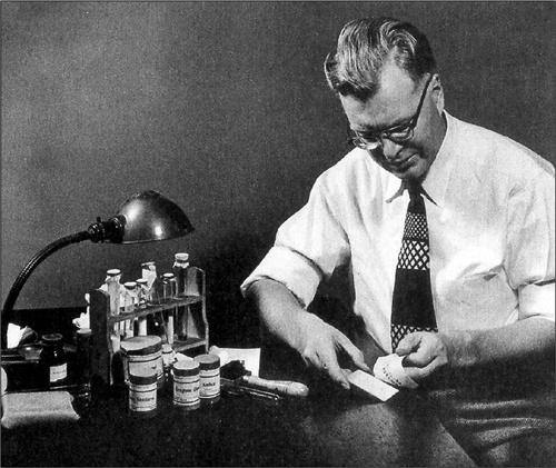 Иллюстрация к книге — Копии за секунды [i_034.jpg]