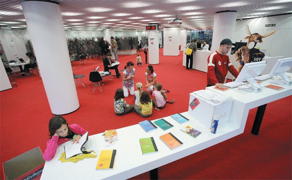 Иллюстрация к книге — Финансовые услуги: перезагрузка. Вызовы будущего для потребительского рынка банковских и страховых услуг [i_011.jpg]