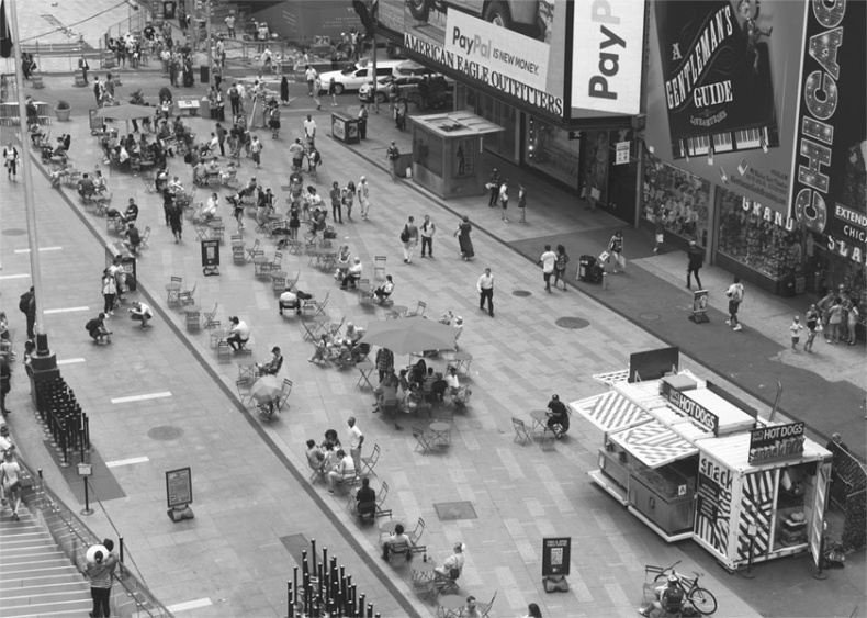 Иллюстрация к книге — Битва за города. Как изменить наши улицы. Революционные идеи в градостроении [i_033.jpg]