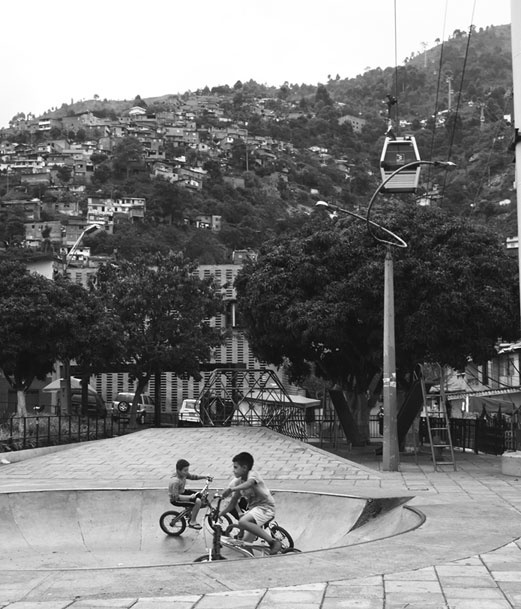 Иллюстрация к книге — Битва за города. Как изменить наши улицы. Революционные идеи в градостроении [i_035.jpg]