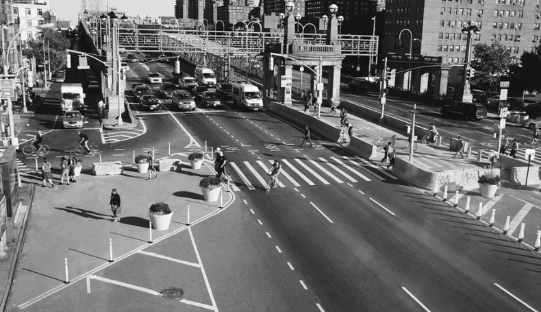 Иллюстрация к книге — Битва за города. Как изменить наши улицы. Революционные идеи в градостроении [i_065.jpg]