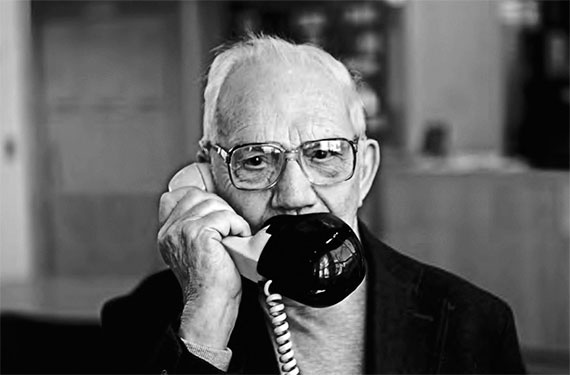 Иллюстрация к книге — Главный рубильник. Расцвет и гибель информационных империй от радио до интернета [i_002.jpg]