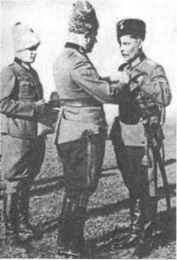 Иллюстрация к книге — Казаки. Между Гитлером и Сталиным [i_063.jpg]