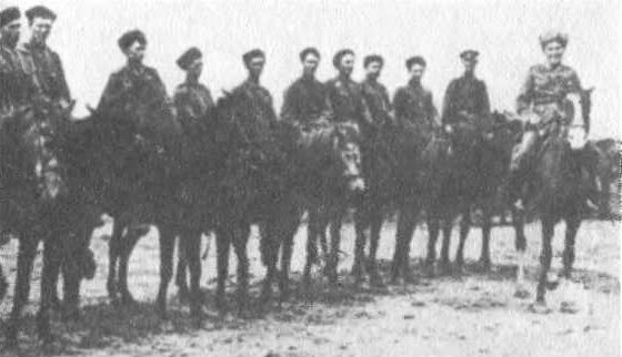 Иллюстрация к книге — Казаки. Между Гитлером и Сталиным [i_083.jpg]