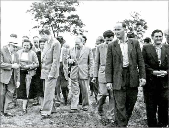 Иллюстрация к книге — 1956. Венгрия глазами очевидца [i_010.jpg]