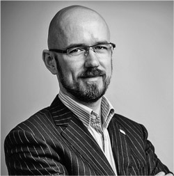 Иллюстрация к книге — Быть бизнес-лидером. 16 историй успеха [i_001.jpg]