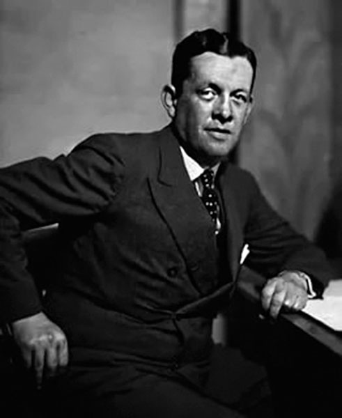 Иллюстрация к книге — Шпионаж и политика. Тайная хрестоматия [i_025.jpg]