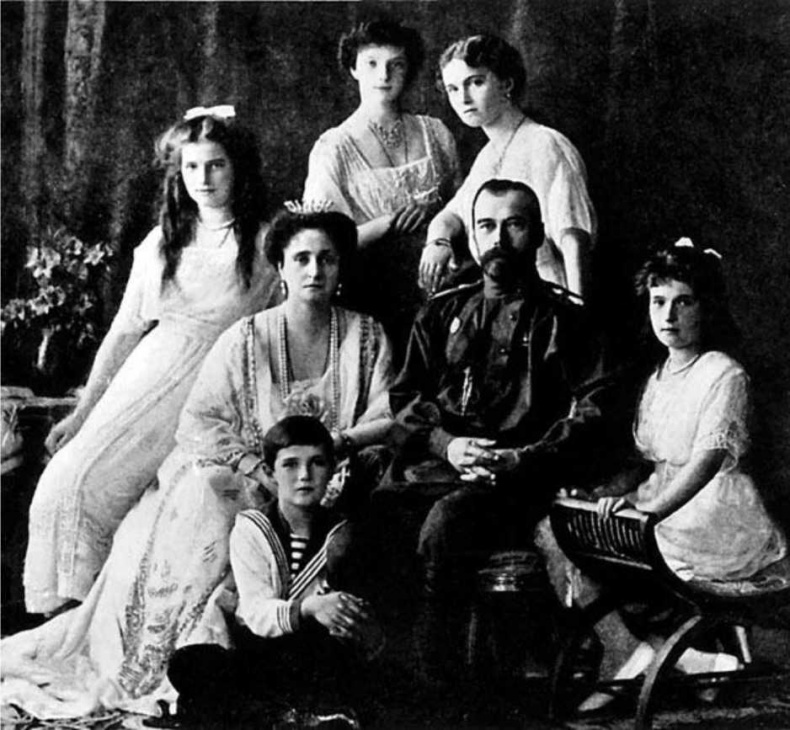 Иллюстрация к книге — Шпионаж и политика. Тайная хрестоматия [i_123.jpg]