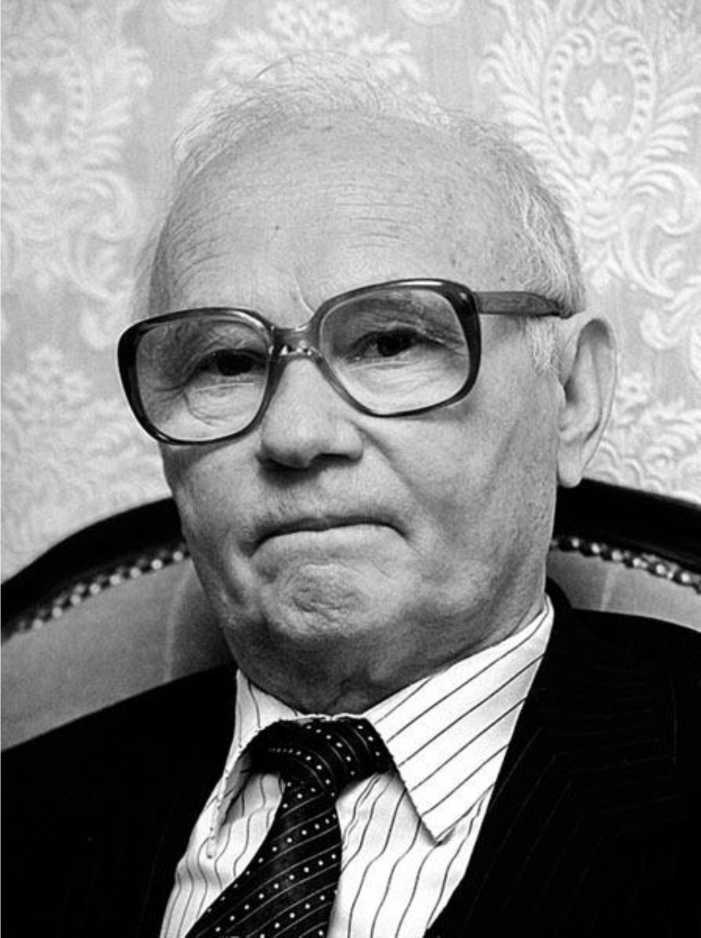 Иллюстрация к книге — Шпионаж и политика. Тайная хрестоматия [i_130.jpg]