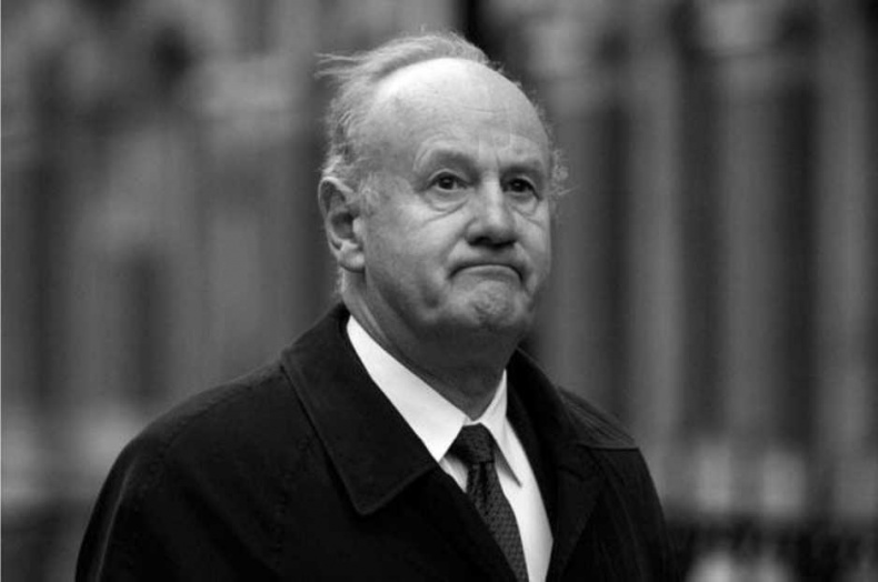 Иллюстрация к книге — Шпионаж и политика. Тайная хрестоматия [i_148.jpg]