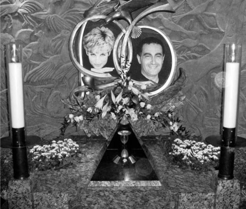 Иллюстрация к книге — Шпионаж и политика. Тайная хрестоматия [i_154.jpg]