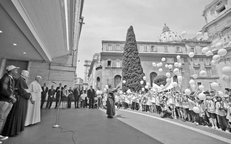 Иллюстрация к книге — Самые сенсационные материалы [_35.jpg]