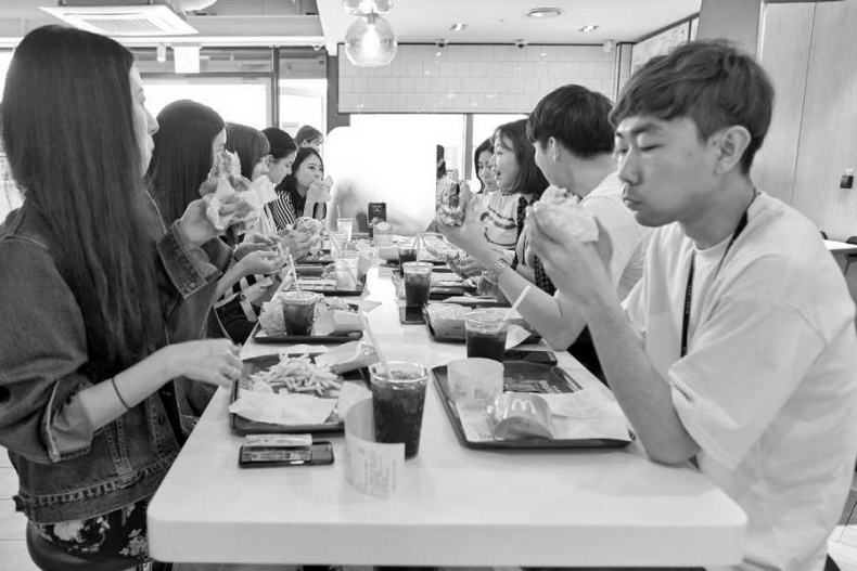 Иллюстрация к книге — Самые сенсационные материалы [_39.jpg]