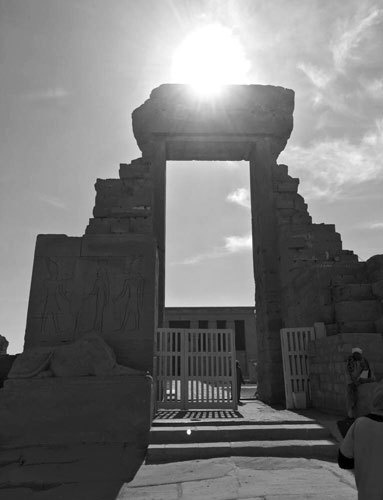 Иллюстрация к книге — Путь к звездам. Когда гороскопы сбываются [i_015.jpg]