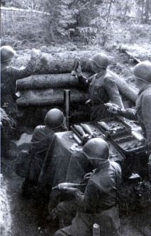 Иллюстрация к книге — От Сталинграда до Днепра [i_030.jpg]