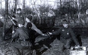 Иллюстрация к книге — От Сталинграда до Днепра [i_032.jpg]