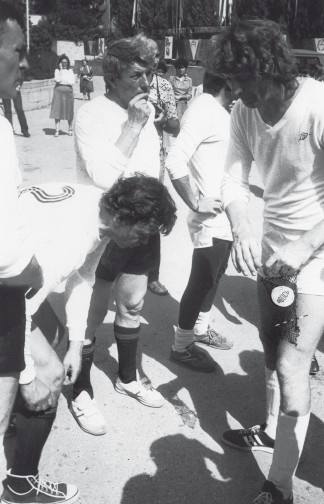 Иллюстрация к книге — Александр Абдулов. Хочу остаться легендой [i_025.jpg]