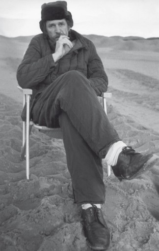 Иллюстрация к книге — Александр Абдулов. Хочу остаться легендой [i_038.jpg]