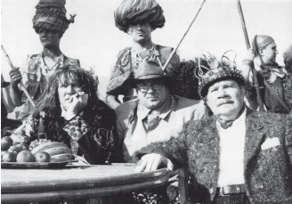 Иллюстрация к книге — Александр Абдулов. Хочу остаться легендой [i_059.jpg]