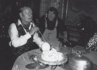 Иллюстрация к книге — Александр Абдулов. Хочу остаться легендой [i_062.jpg]