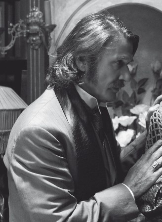 Иллюстрация к книге — Александр Абдулов. Хочу остаться легендой [i_066.jpg]