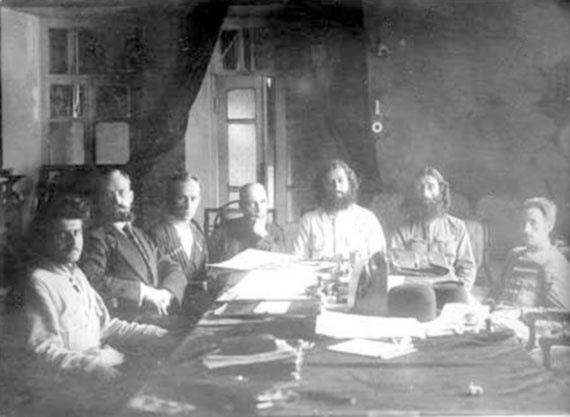 Иллюстрация к книге — Диверсанты. Легенда Лубянки - Павел Судоплатов [i_004.jpg]