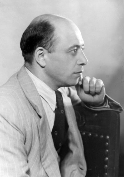 Иллюстрация к книге — Диверсанты. Легенда Лубянки - Павел Судоплатов [i_035.jpg]