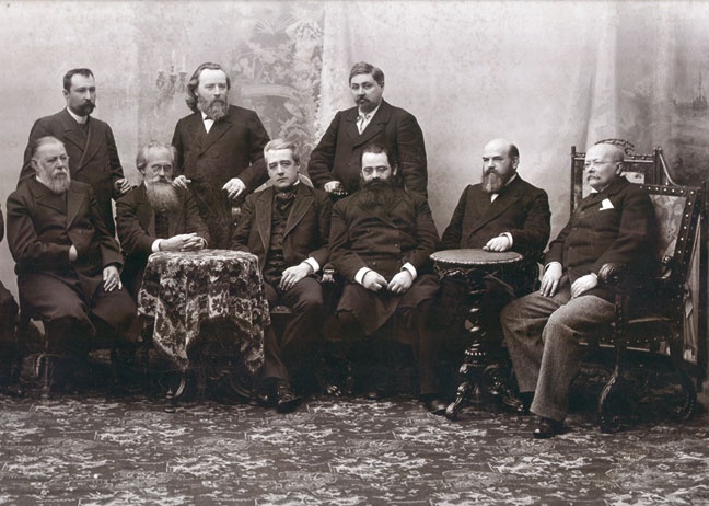 Иллюстрация к книге — Цвет винограда. Юлия Оболенская, Константин Кандауров [i_002.jpg]