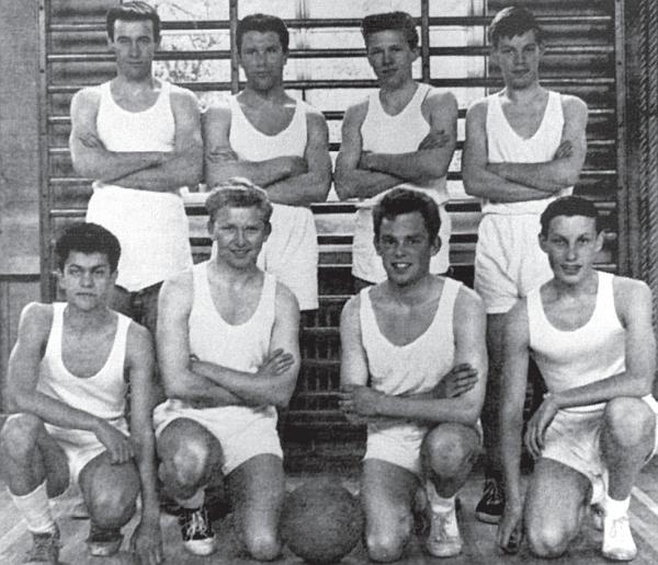 Иллюстрация к книге — Мик Джаггер. Великий и ужасный [_03.jpg]