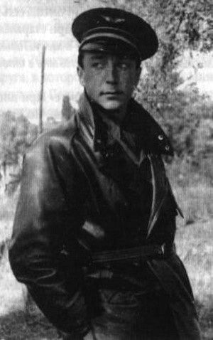 Иллюстрация к книге — Ромен Гари, хамелеон [i_019.jpg]