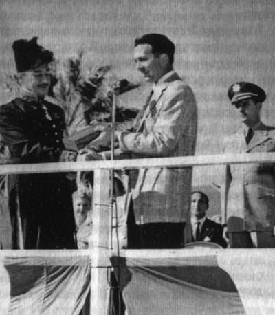 Иллюстрация к книге — Ромен Гари, хамелеон [i_031.jpg]